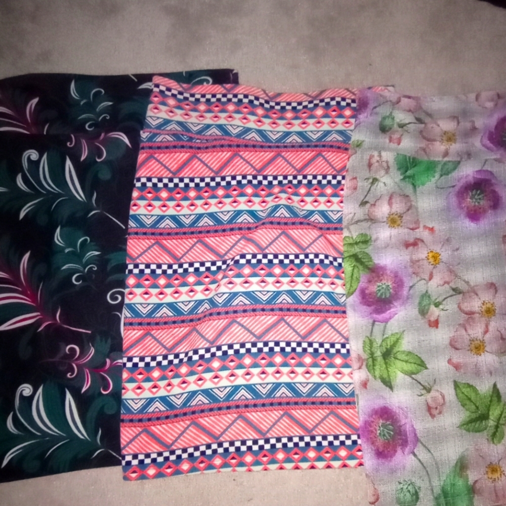 LuLaRoe Cassie Lot Size small